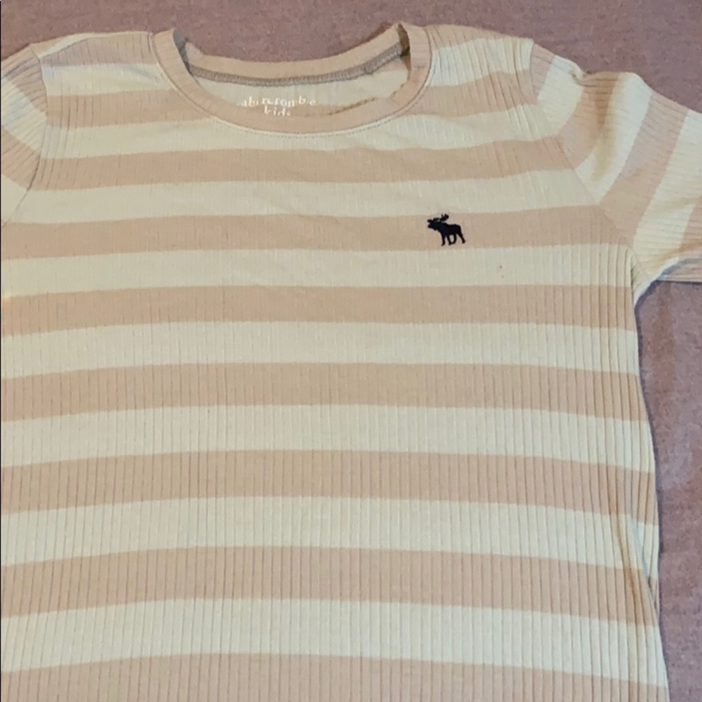 Teen girl long sleeve tee